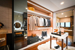 Découvrez pourquoi vous devriez investir dans un dressing plutôt qu'une armoire